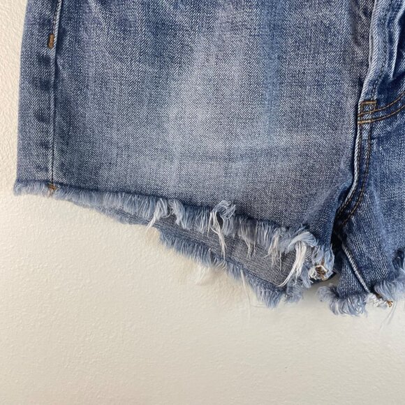 Free People We The Free High Rise Button Front Cutoff Shorts Size 29 - Picture 4 of 9